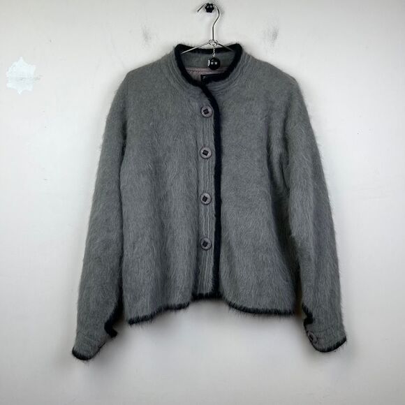Vintage Sweaters - Vintage Venesha High Quality Angora Cardigan Size Large